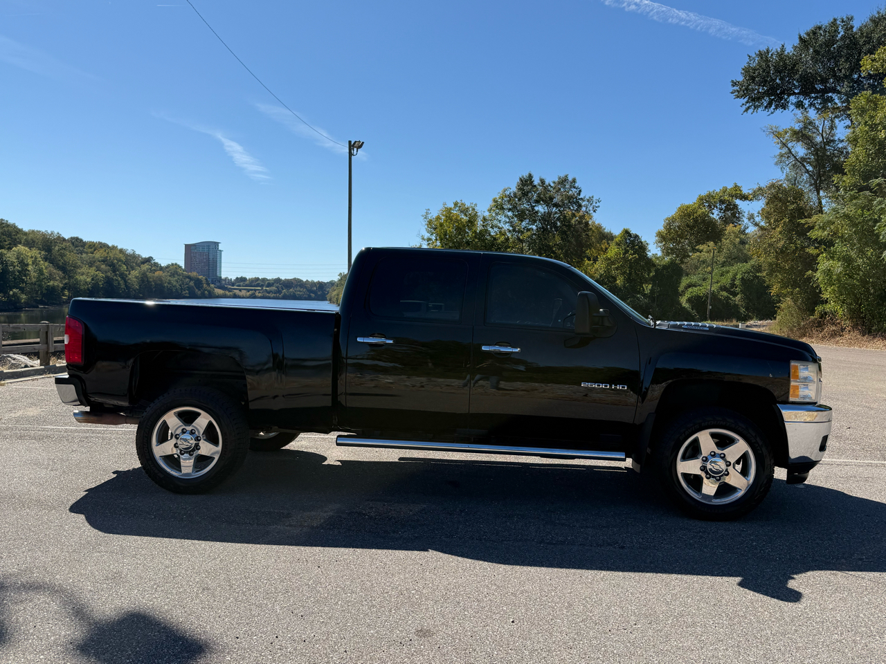 Chevrolet Silverado 2500HD LT Crew Cab 4WD 2012