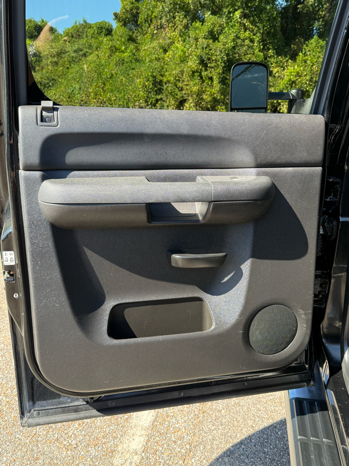 Chevrolet Silverado 2500HD LT Crew Cab 4WD 2012