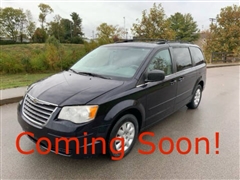 2010 Chrysler Town & Country 