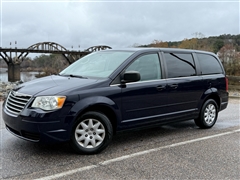 2010 Chrysler Town & Country 