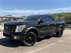 2017 Nissan Titan 