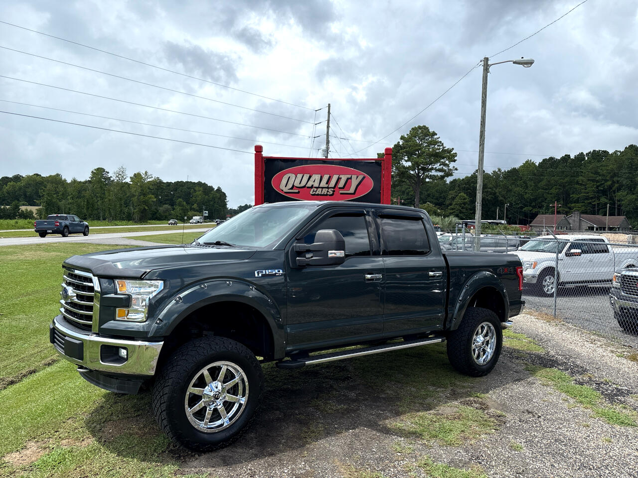 Ford F-150 4WD SuperCrew 139" XLT 2015