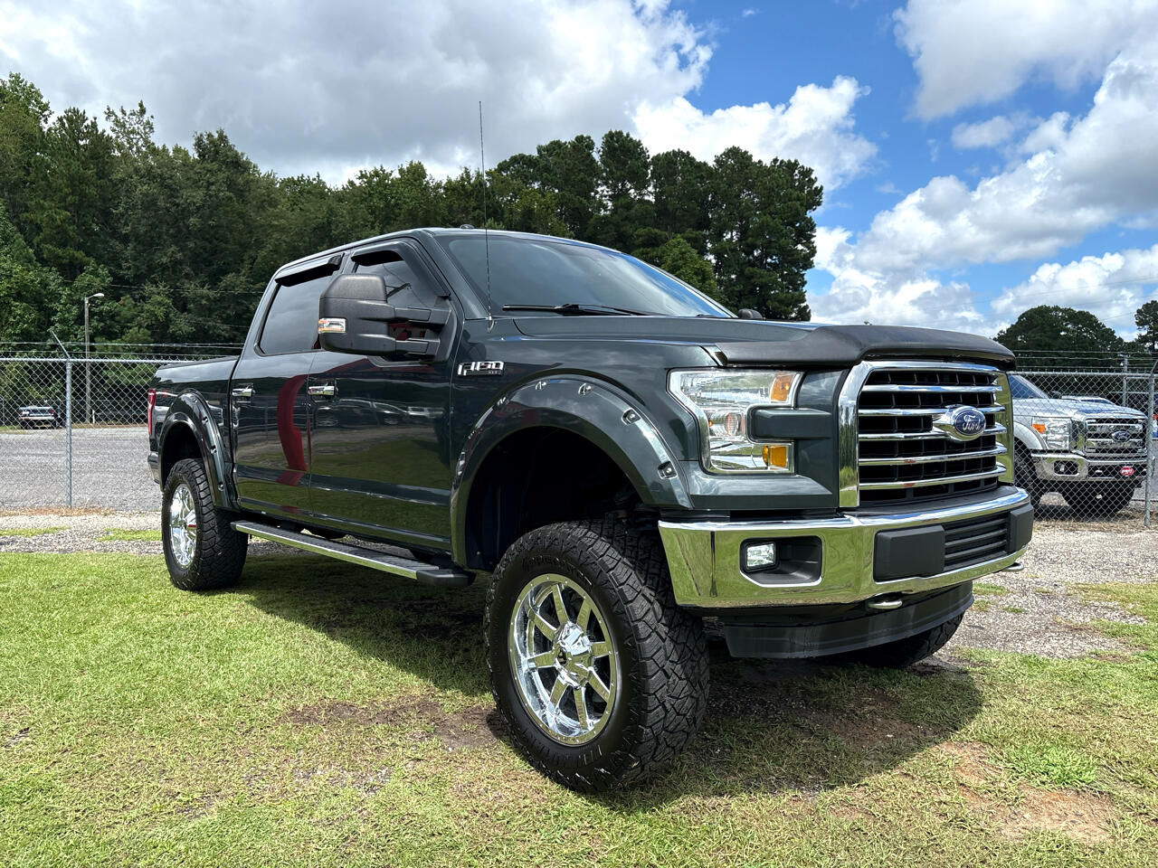Ford F-150 4WD SuperCrew 139" XLT 2015