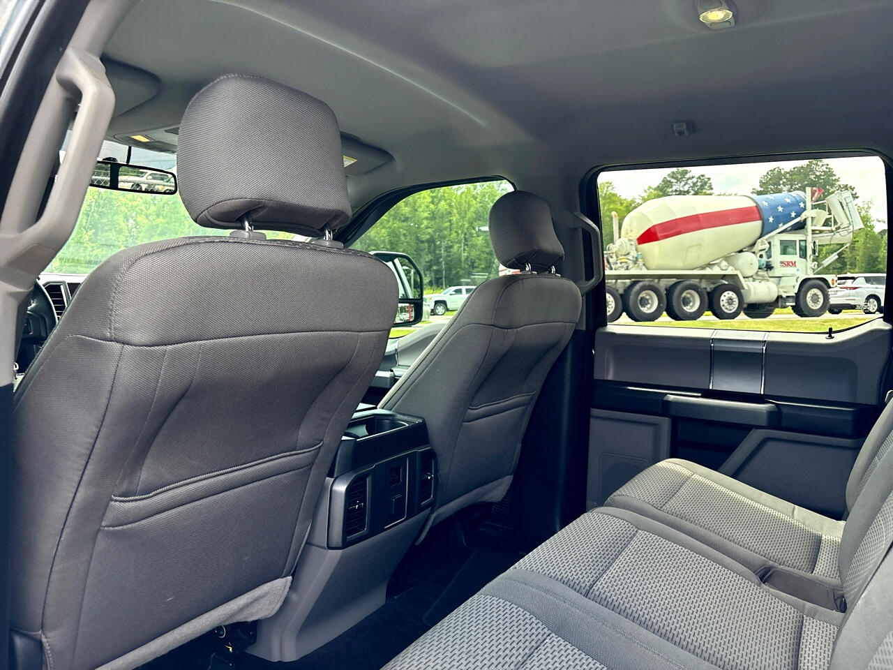 Ford F-150 4WD SuperCrew 139" XLT 2015