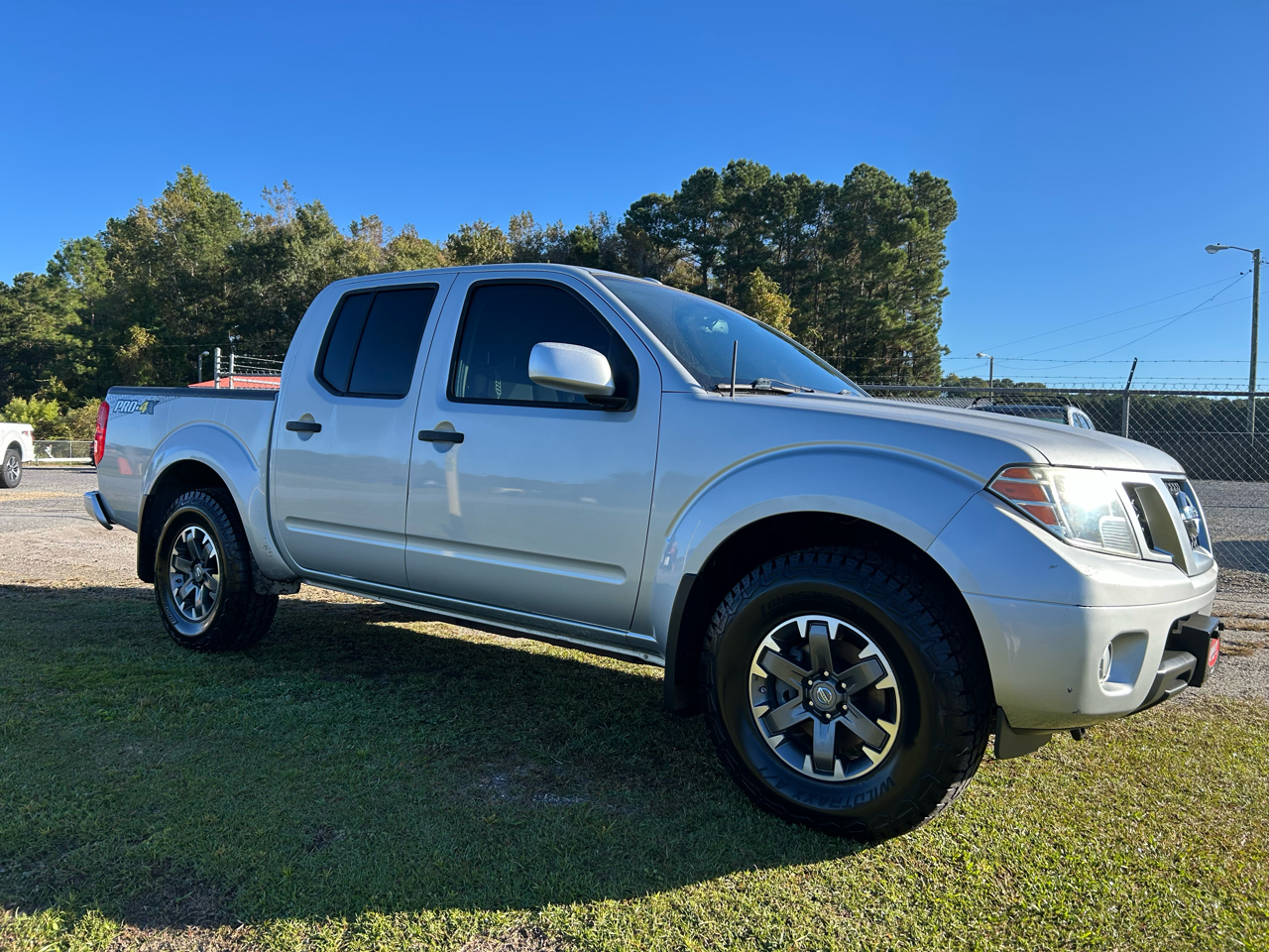 Nissan Frontier PRO-4X Crew Cab 5AT 4WD 2018