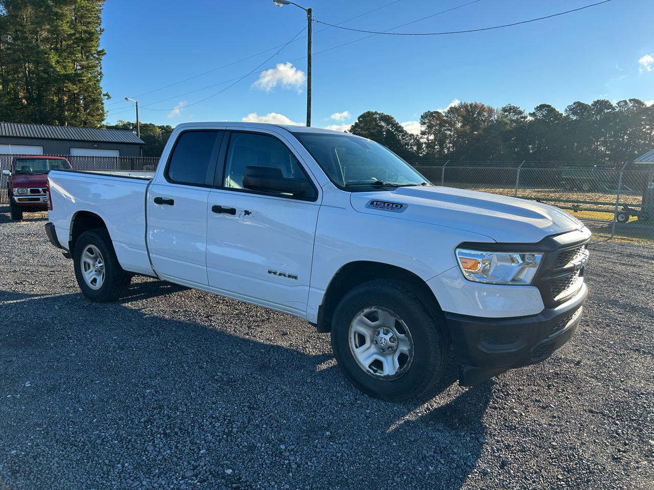 RAM 1500 Tradesman Quad Cab 4WD 2020