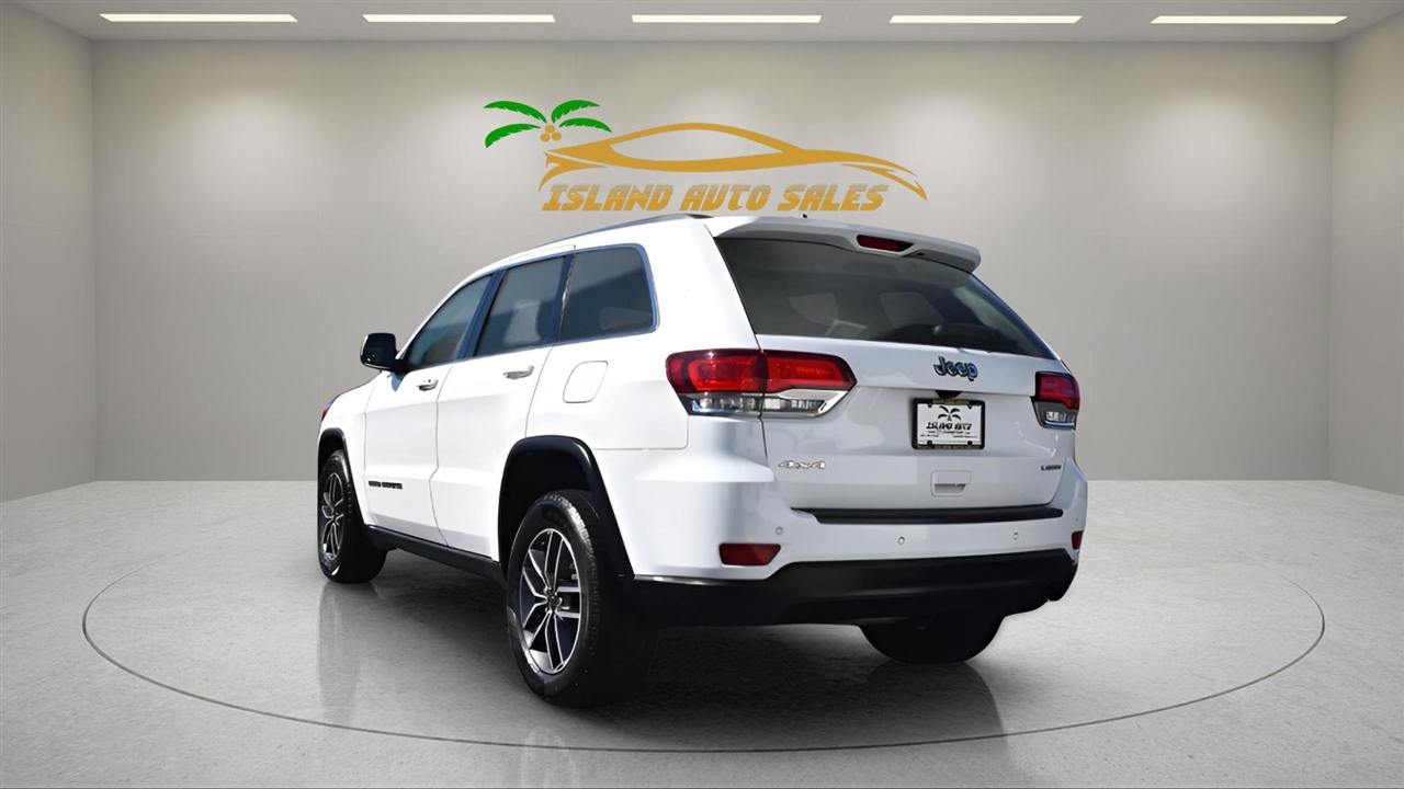 Jeep Grand Cherokee Laredo 4WD 2020 Jeep Grand Cherokee Laredo 4WD 2020