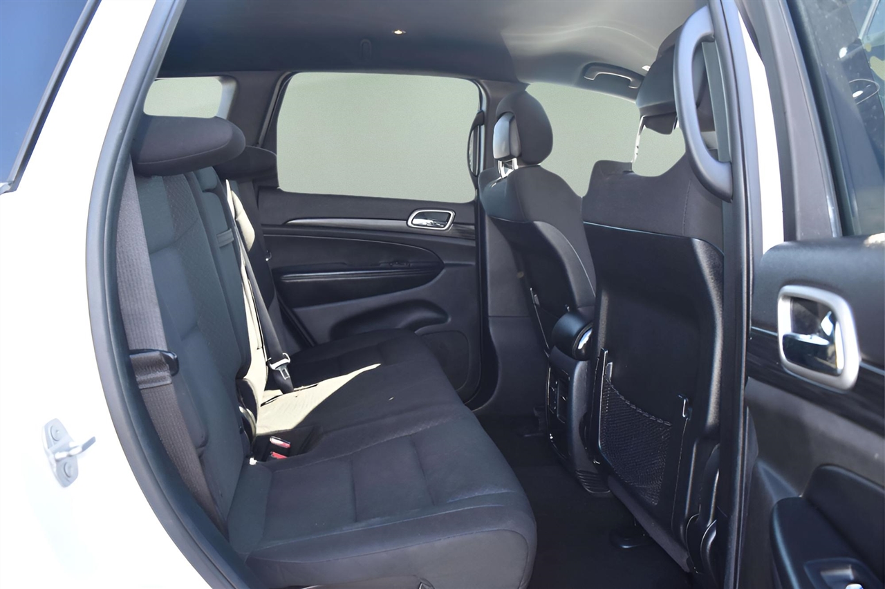 Jeep Grand Cherokee Laredo 4WD 2020 Jeep Grand Cherokee Laredo 4WD 2020