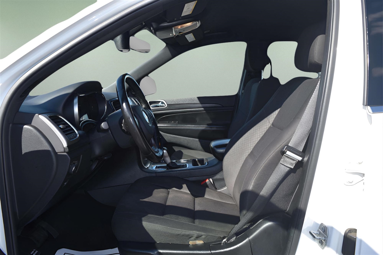 Jeep Grand Cherokee Laredo 4WD 2020 Jeep Grand Cherokee Laredo 4WD 2020