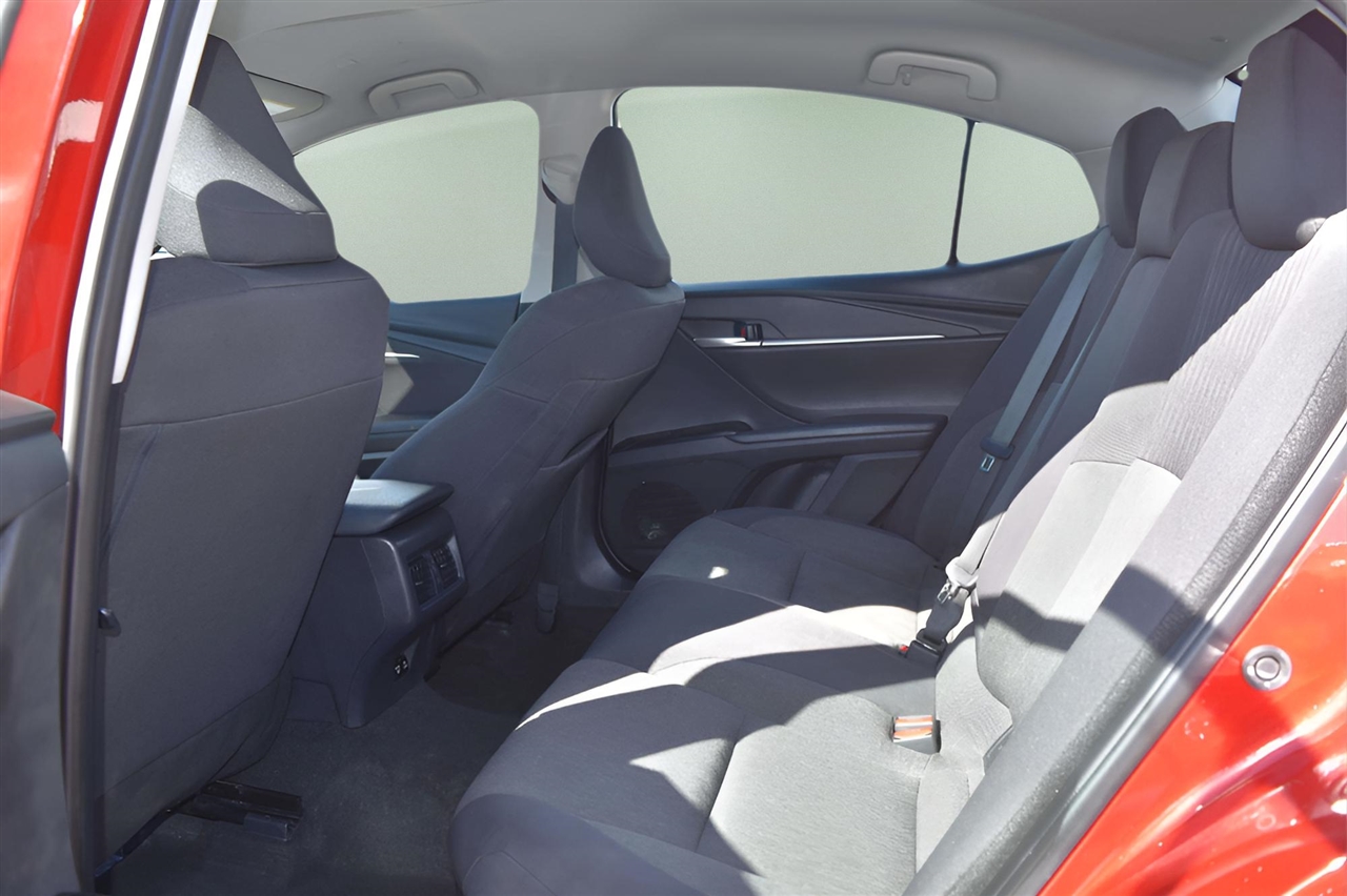 Toyota Camry Hybrid XLE 2025 Toyota Camry Hybrid XLE 2025