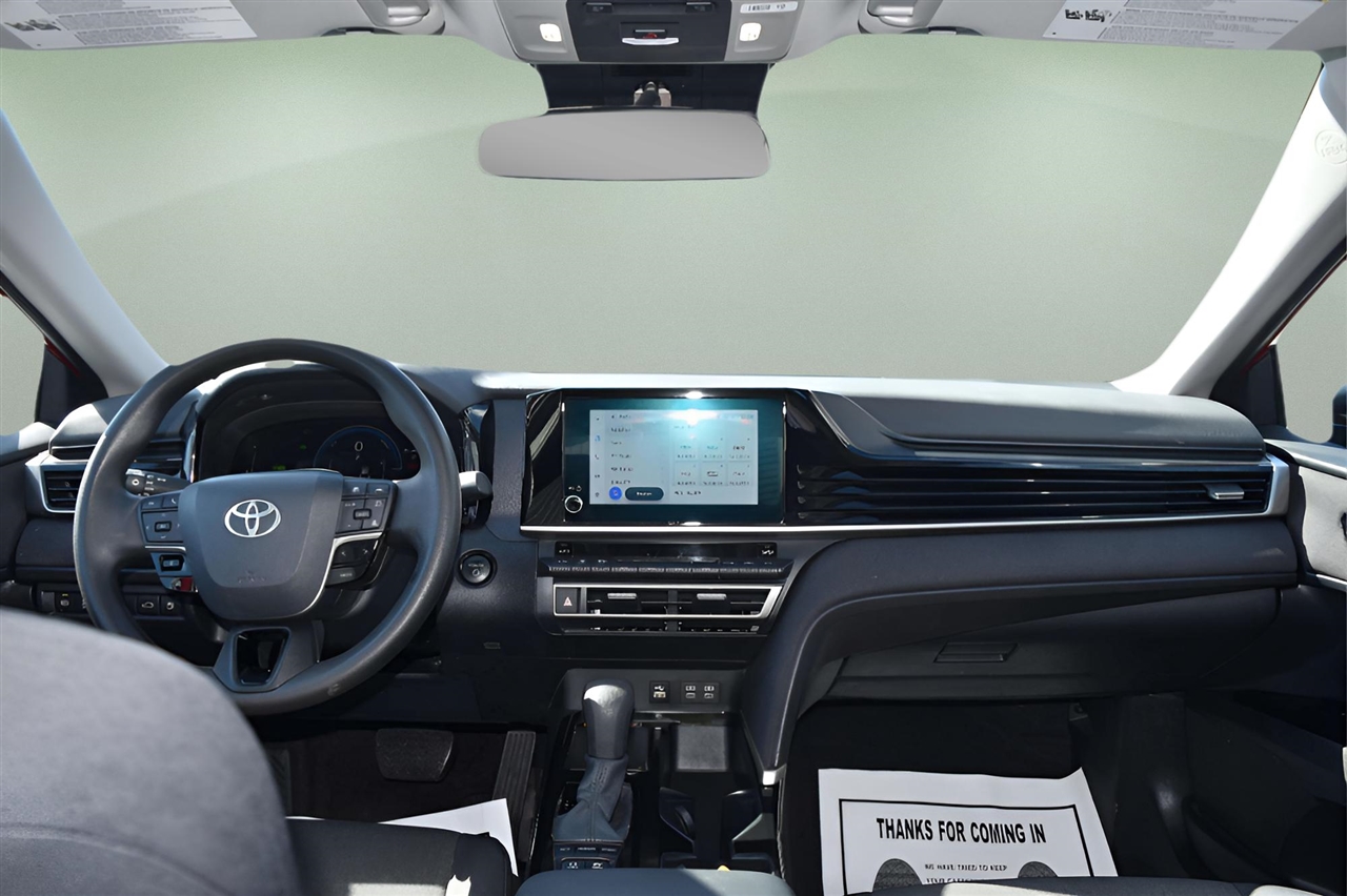 Toyota Camry Hybrid XLE 2025 Toyota Camry Hybrid XLE 2025