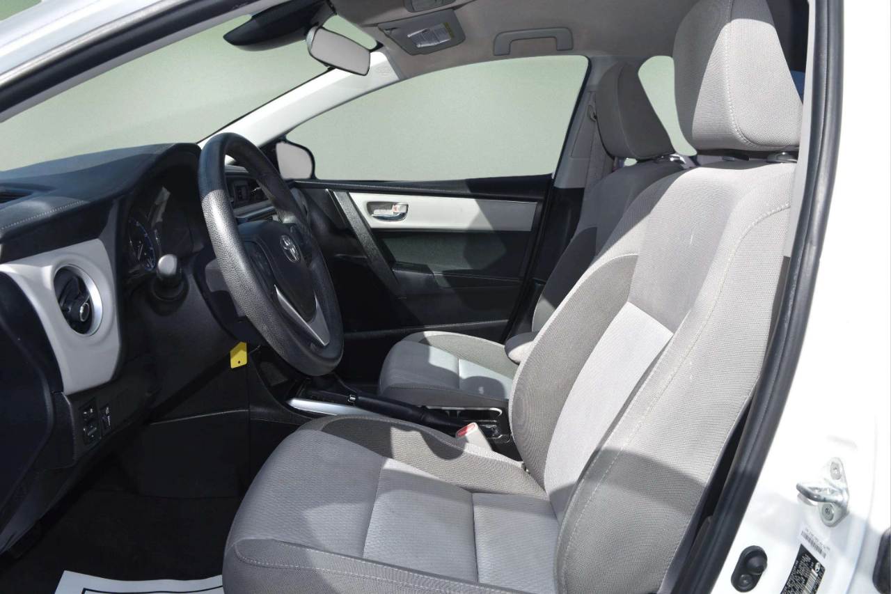 Toyota Corolla LE CVT 2017 Toyota Corolla LE CVT 2017