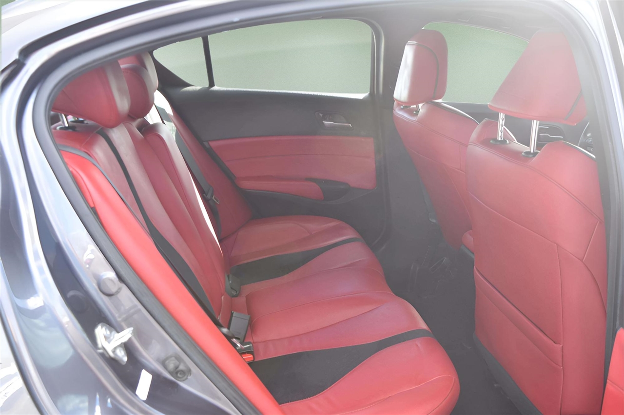 Acura ILX 8-Spd AT w/ Premium & A-SPEC Packages 2020