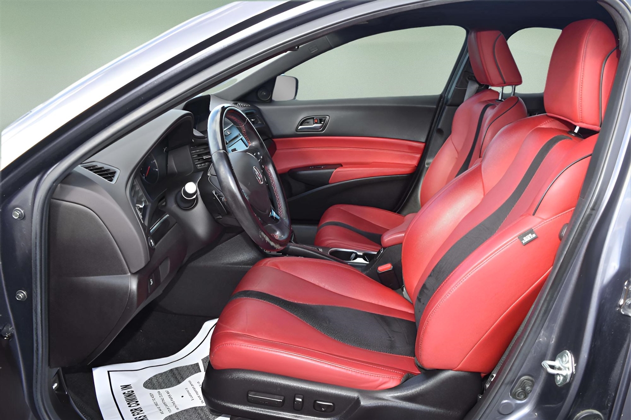 Acura ILX 8-Spd AT w/ Premium & A-SPEC Packages 2020