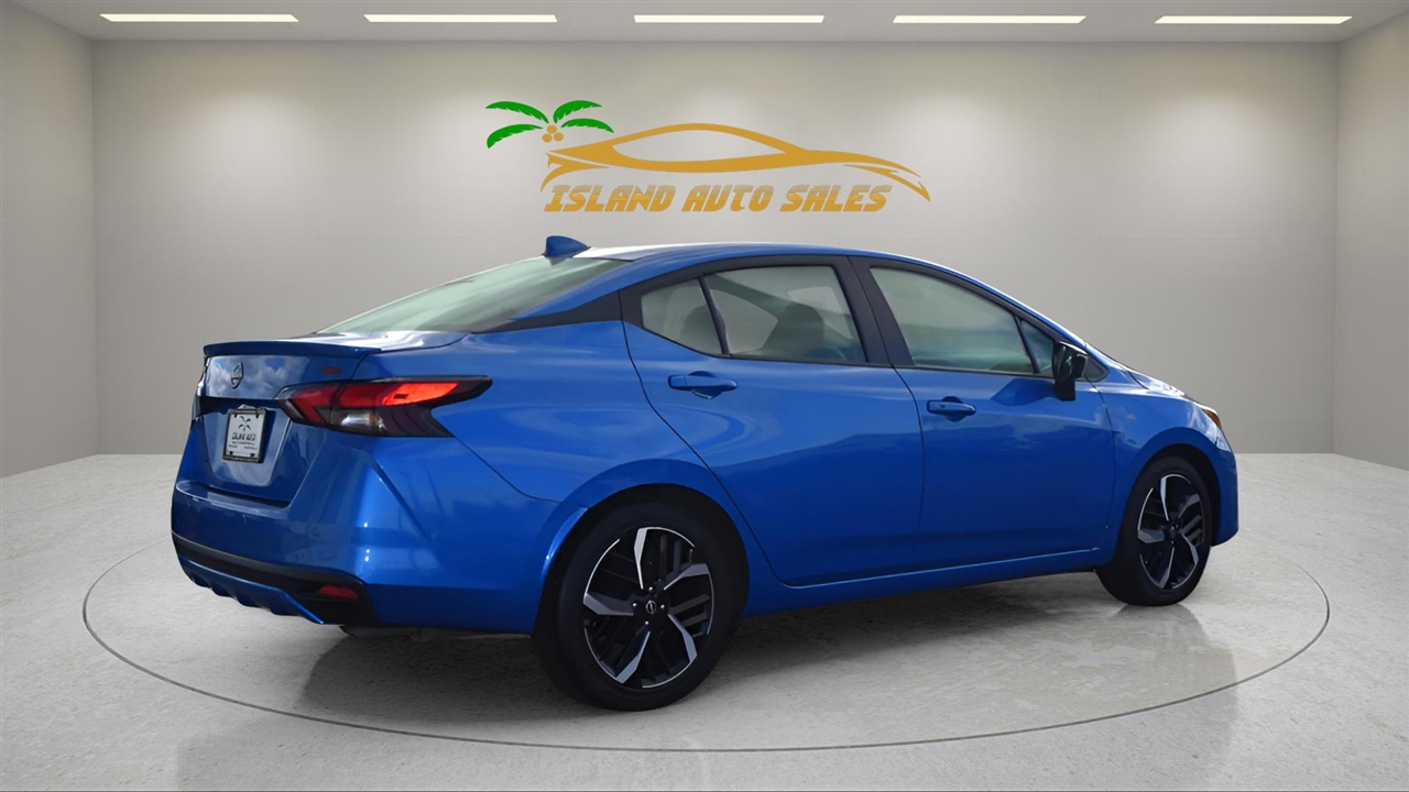 Nissan Versa SR 2024