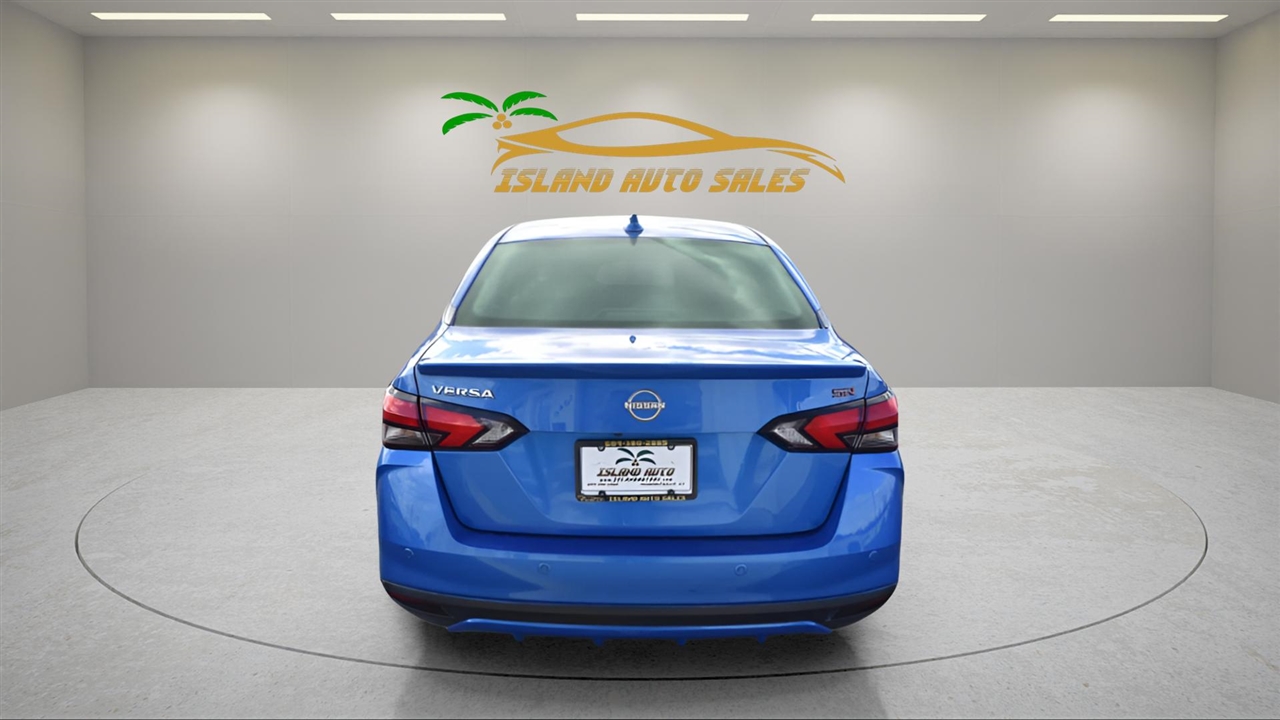 Nissan Versa SR 2024