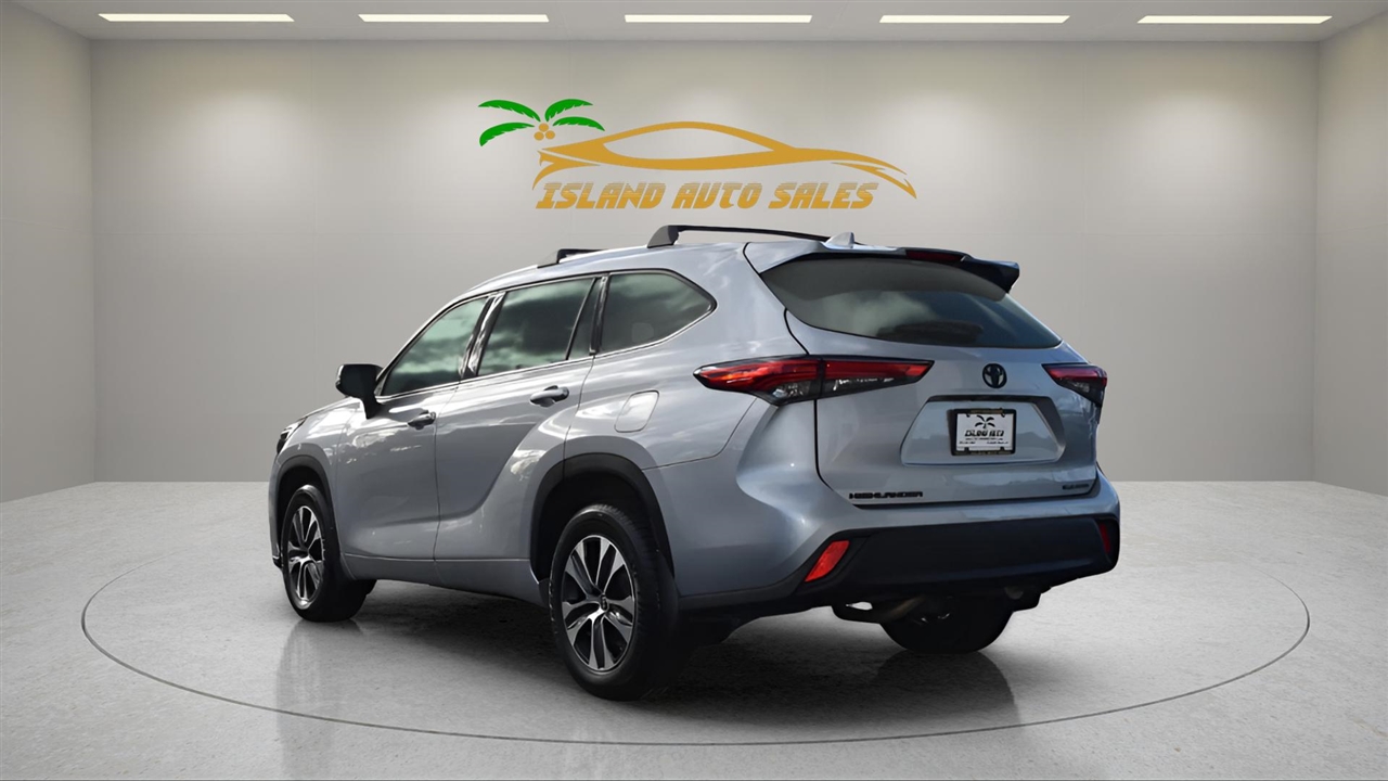 Toyota Highlander XLE AWD V6 2020