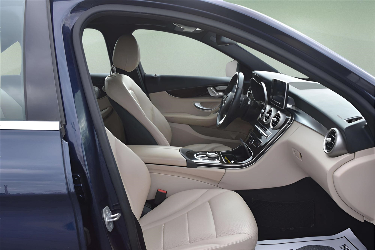 Mercedes-Benz C-Class C300 4MATIC Sedan 2018