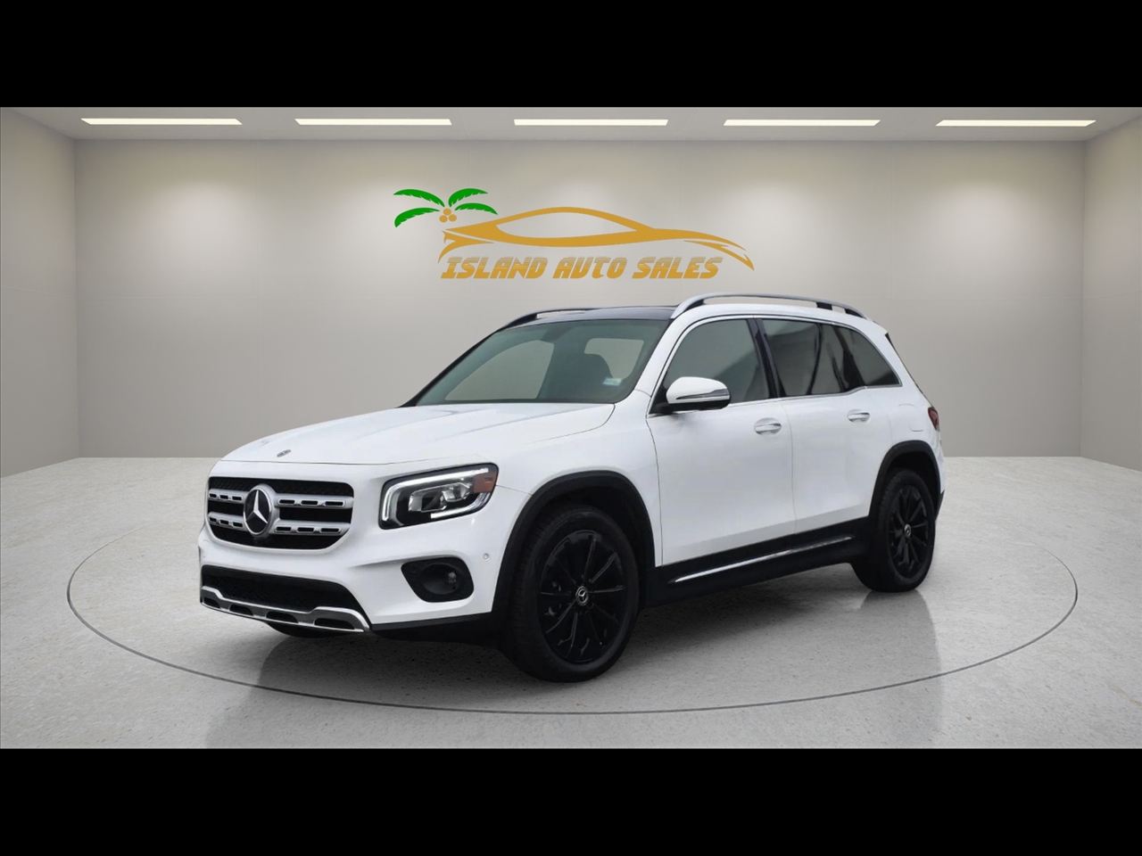 2021 Mercedes-Benz GLB Base's photo