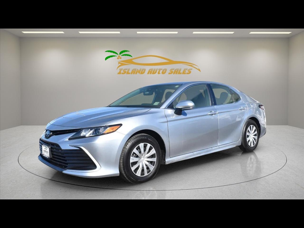 2022 Toyota Camry LE