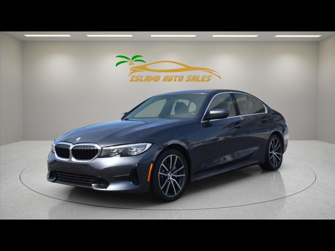 2020 BMW 3 Series 330i xDrive Sedan's photo