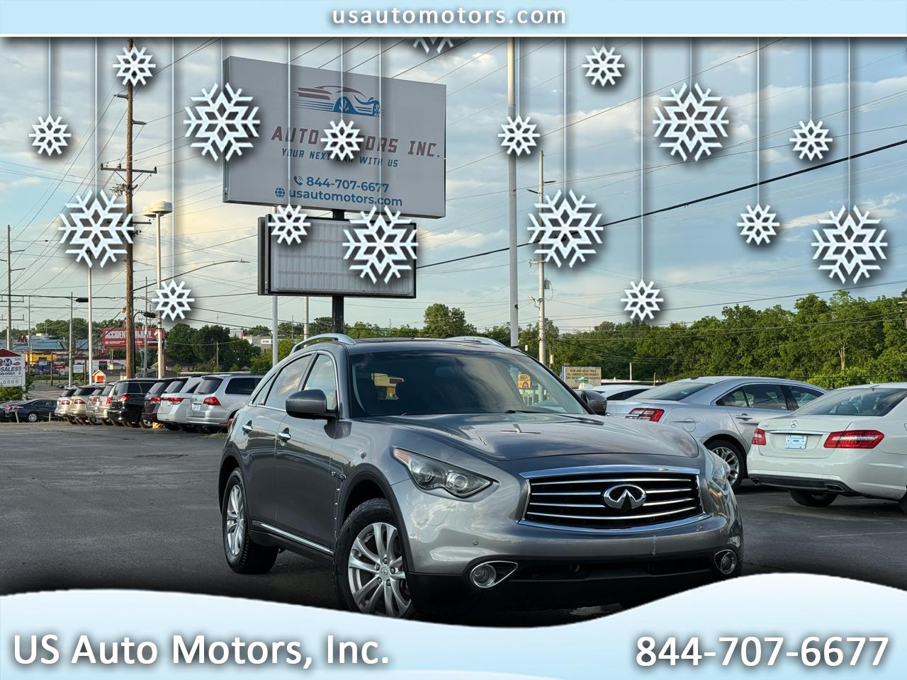 2015 INFINITI QX70 Base's photo