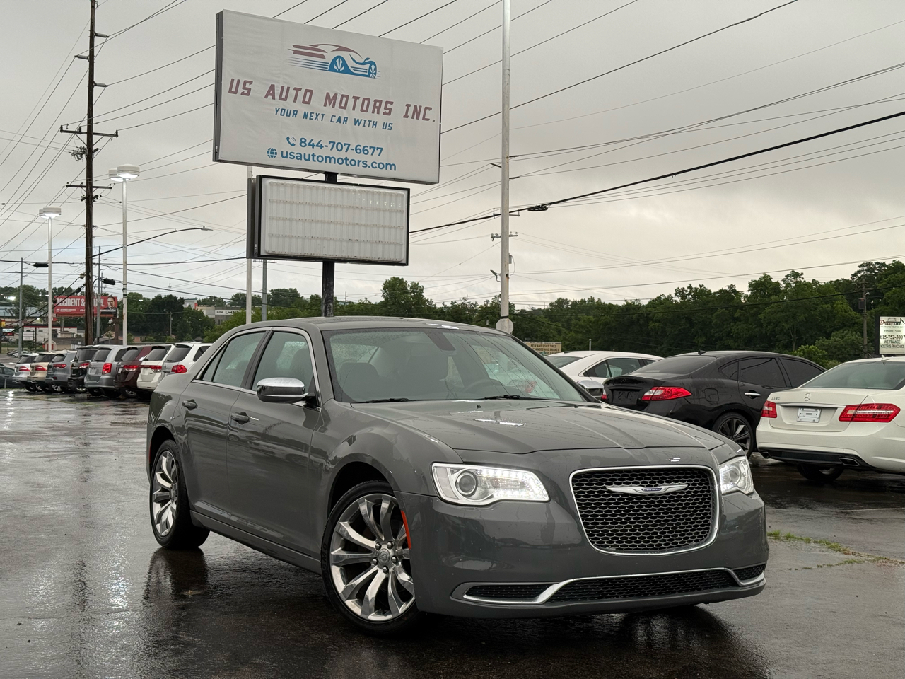 2018 Chrysler 300