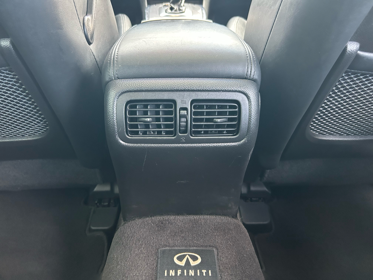Infiniti G Sedan 37x AWD 2012 Infiniti G Sedan 37x AWD 2012