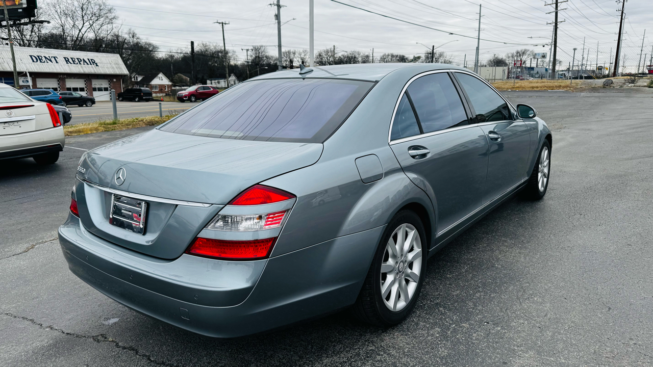 Mercedes-Benz S-Class S550 2008