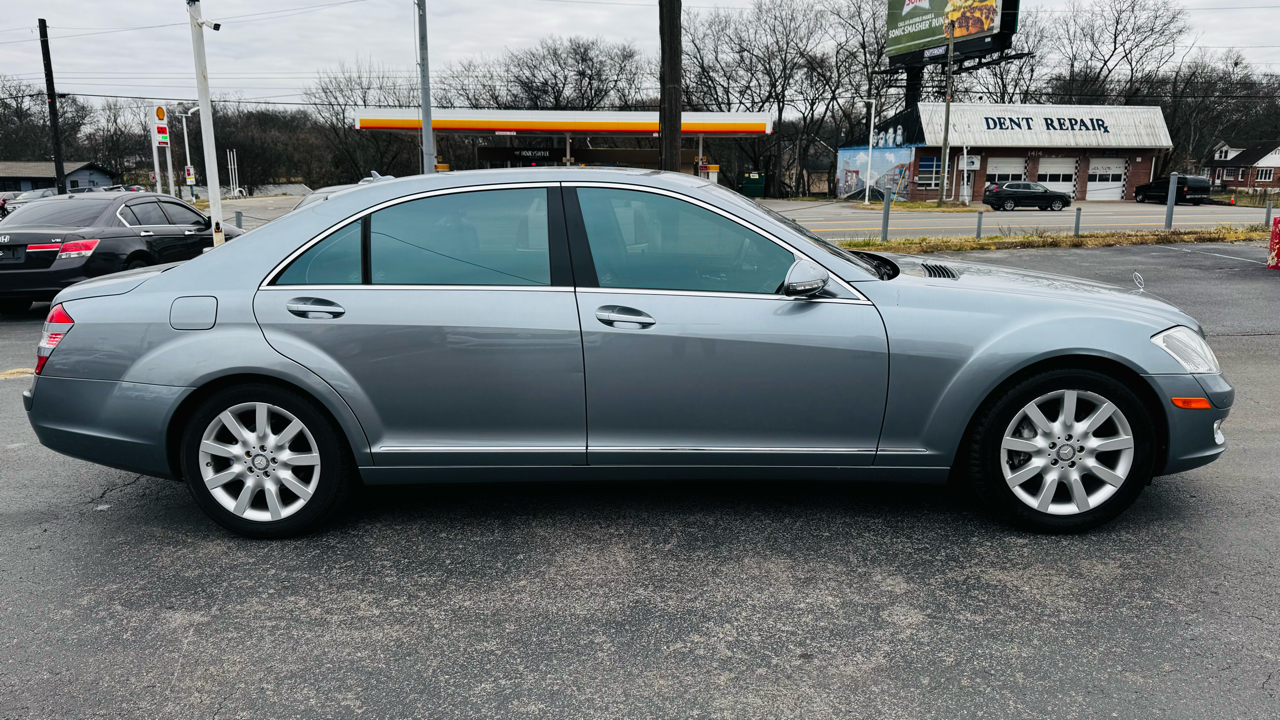 Mercedes-Benz S-Class S550 2008