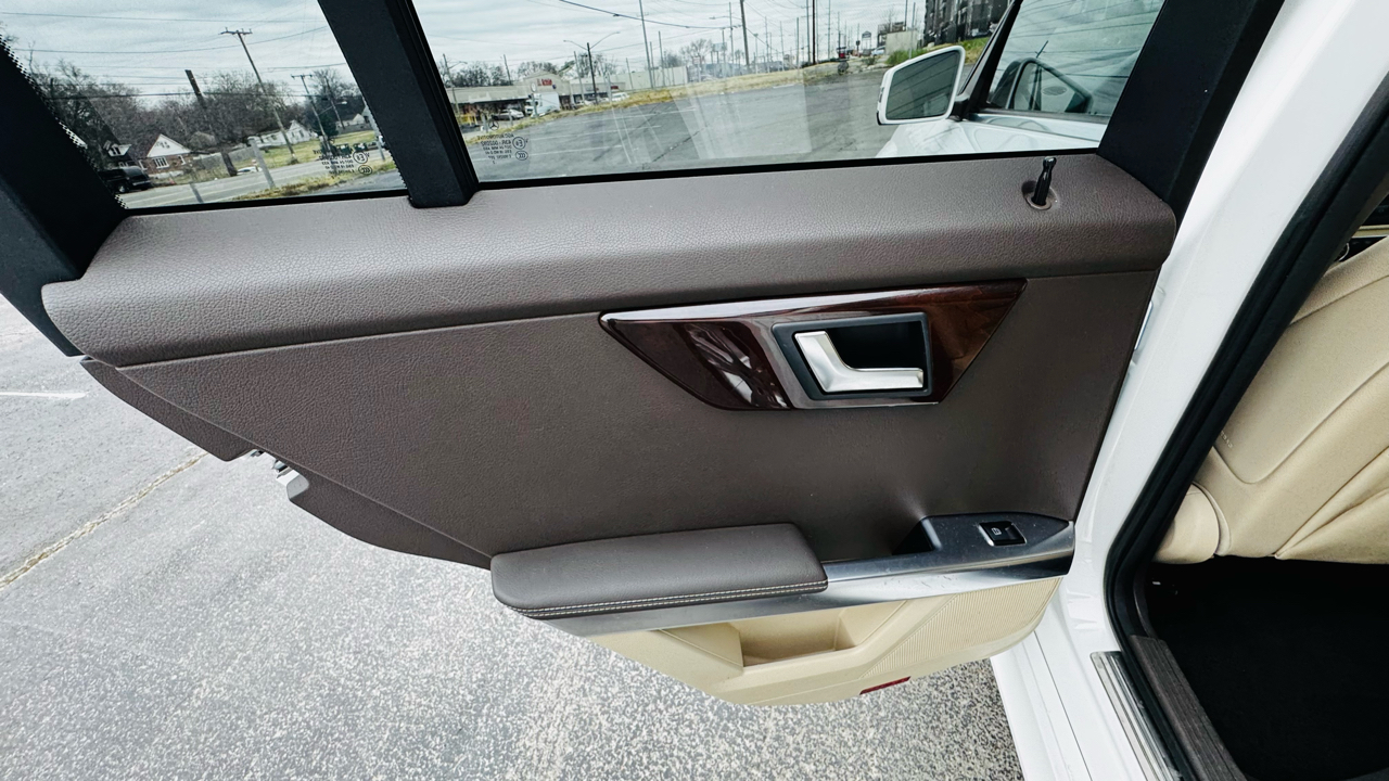 Mercedes-Benz GLK-Class GLK350 2013