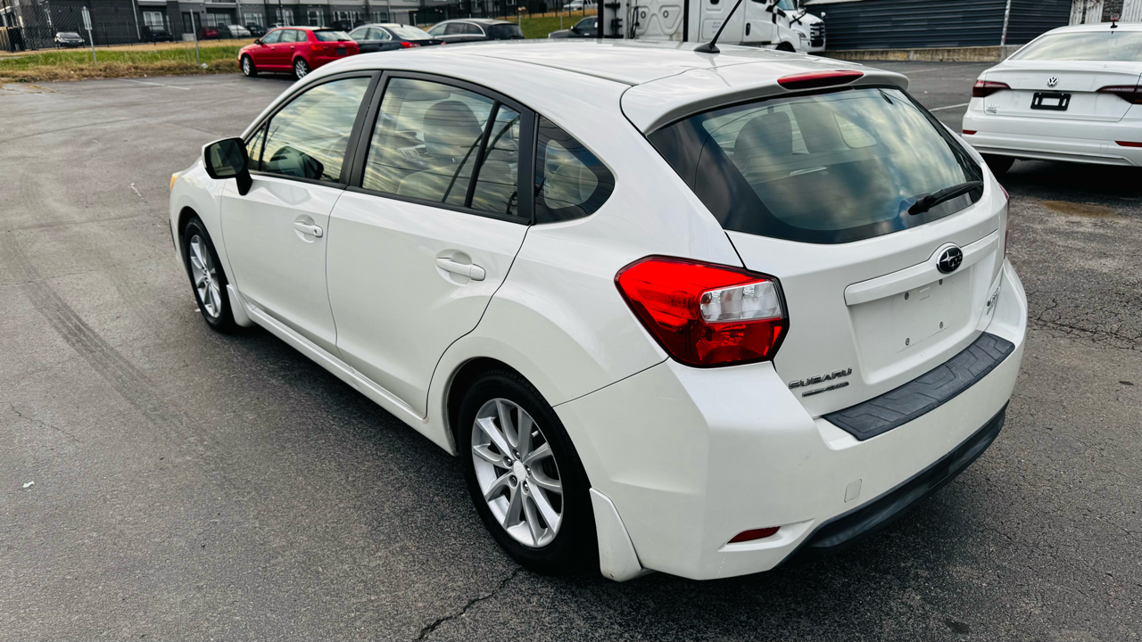 Subaru Impreza 2.0i Premium 5-Door w/All Weather Package 2013