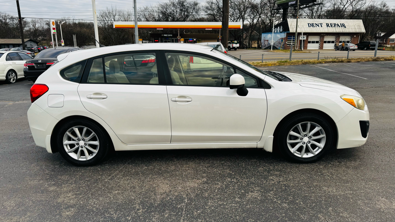 Subaru Impreza 2.0i Premium 5-Door w/All Weather Package 2013