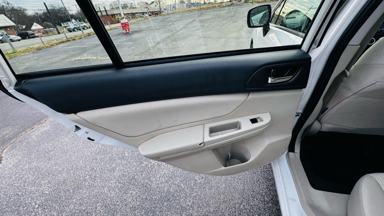 Subaru Impreza 2.0i Premium 5-Door w/All Weather Package 2013