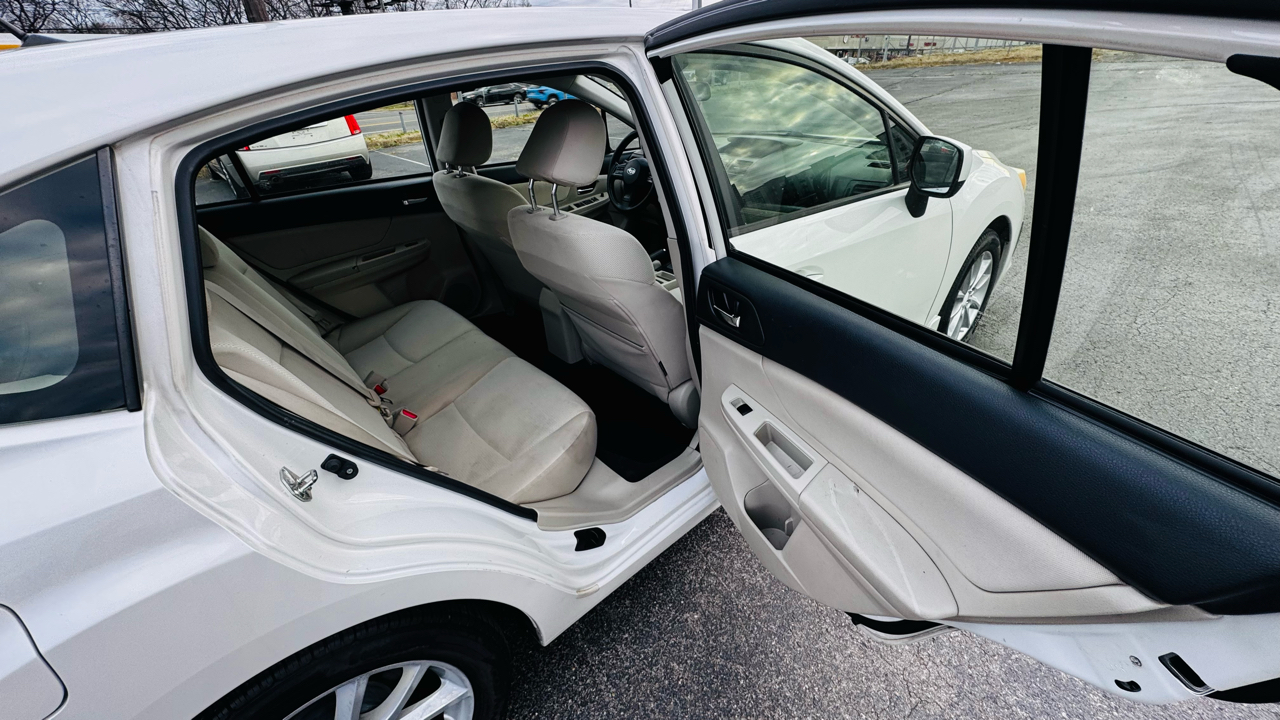 Subaru Impreza 2.0i Premium 5-Door w/All Weather Package 2013