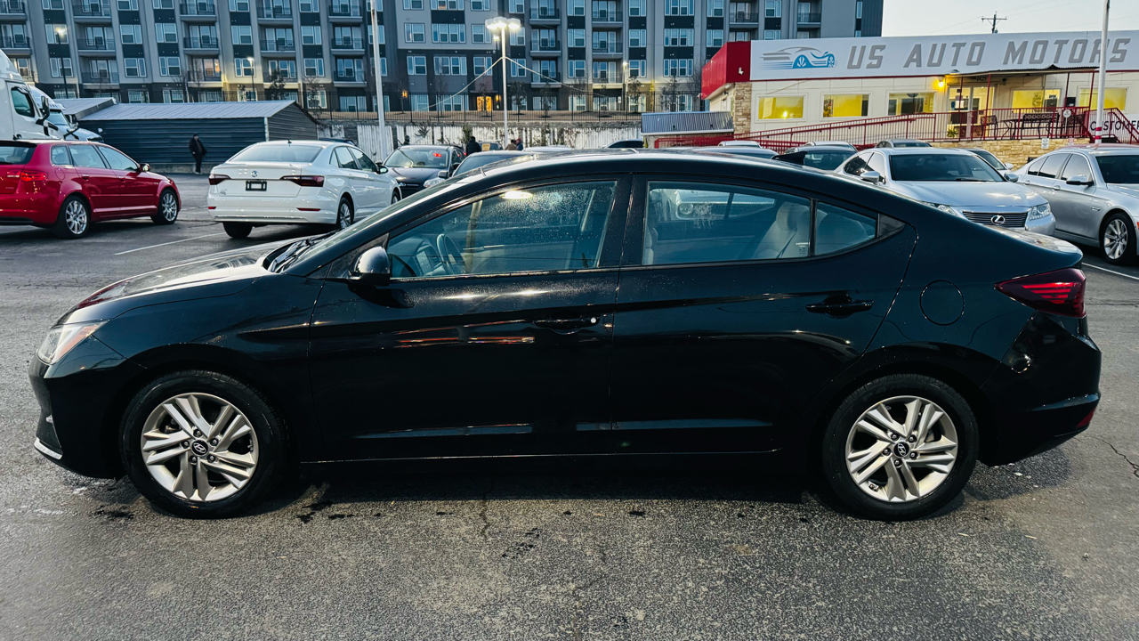 Hyundai Elantra Limited 2019