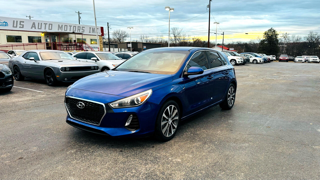 Hyundai Elantra GT Base 6A 2019