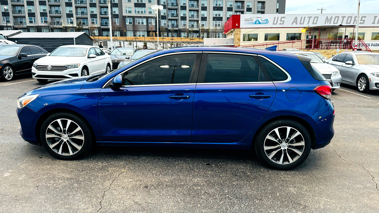 Hyundai Elantra GT Base 6A 2019