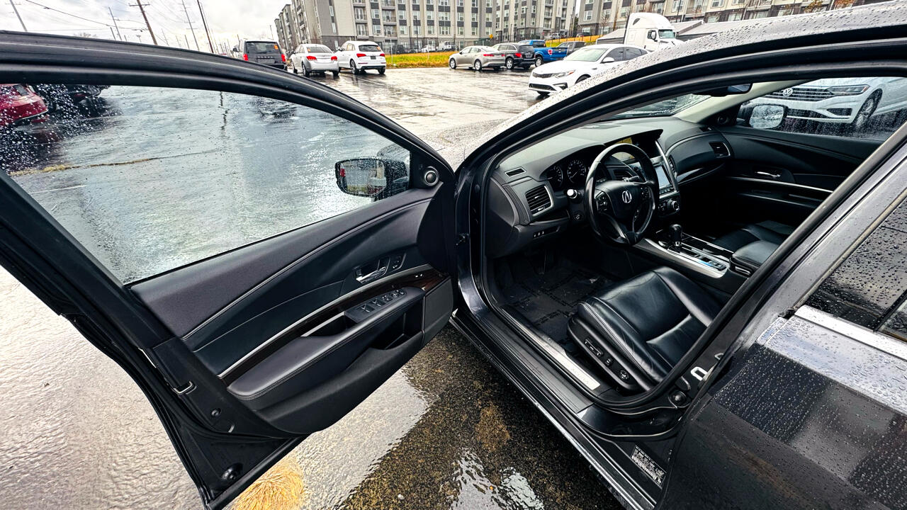 Acura RLX 6-Spd AT w/Technology Package 2017