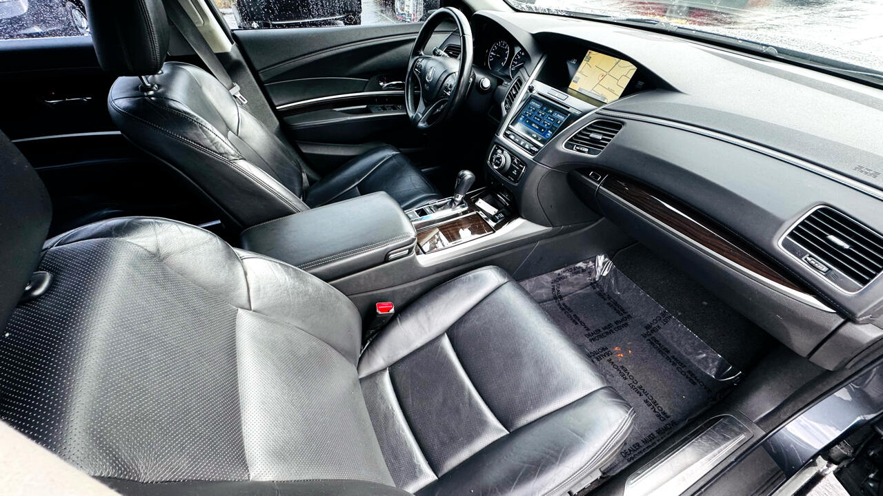 Acura RLX 6-Spd AT w/Technology Package 2017