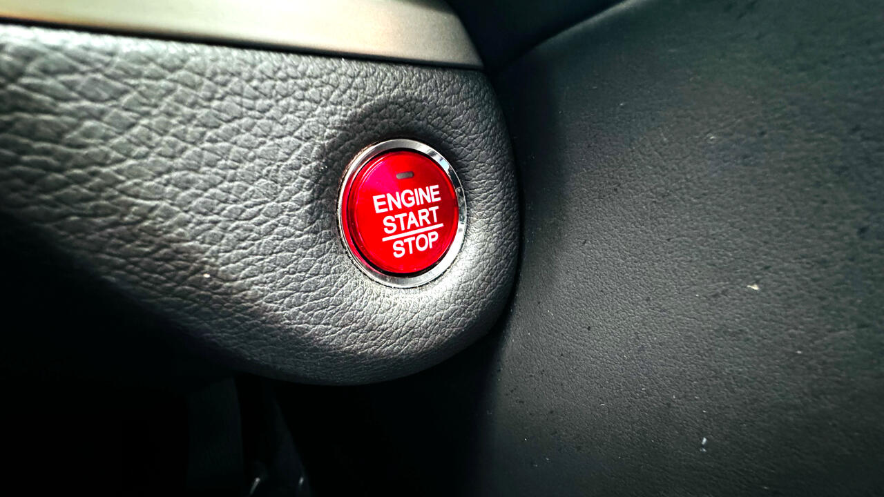 Acura RLX 6-Spd AT w/Technology Package 2017