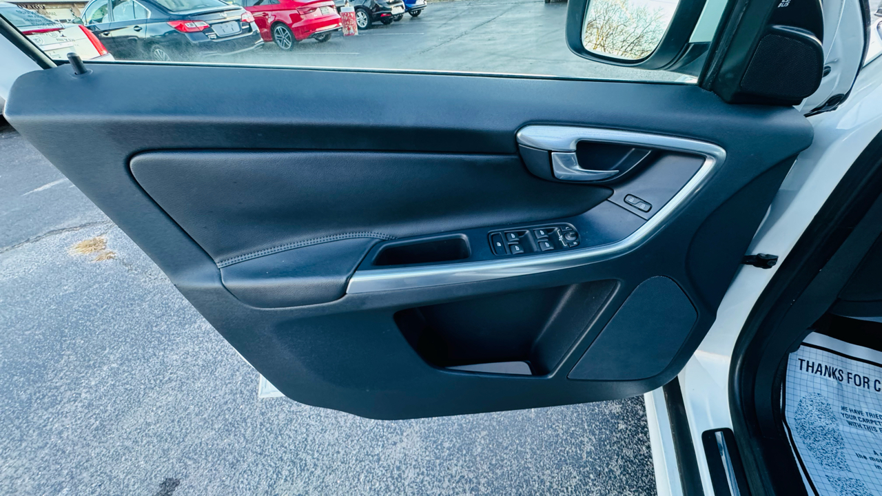 Volvo XC60 T5 Drive-E Premier FWD 2016