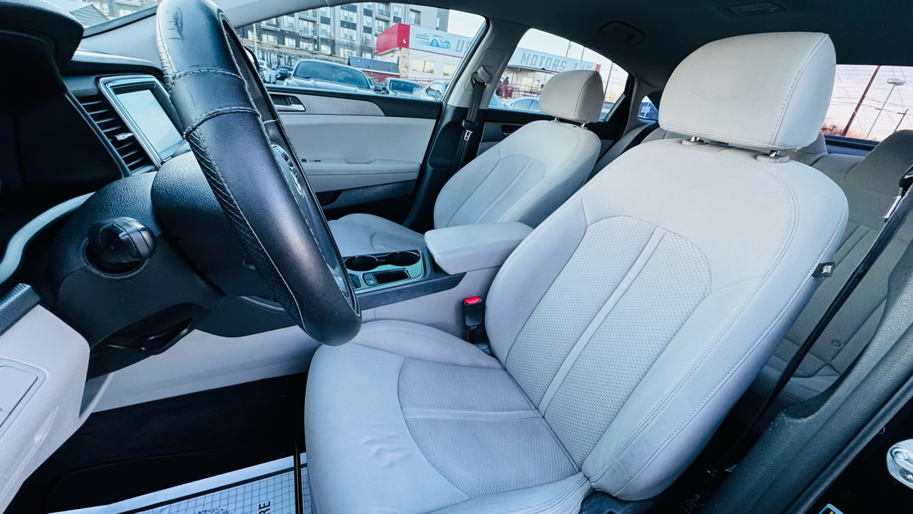 Hyundai Sonata SE 2018