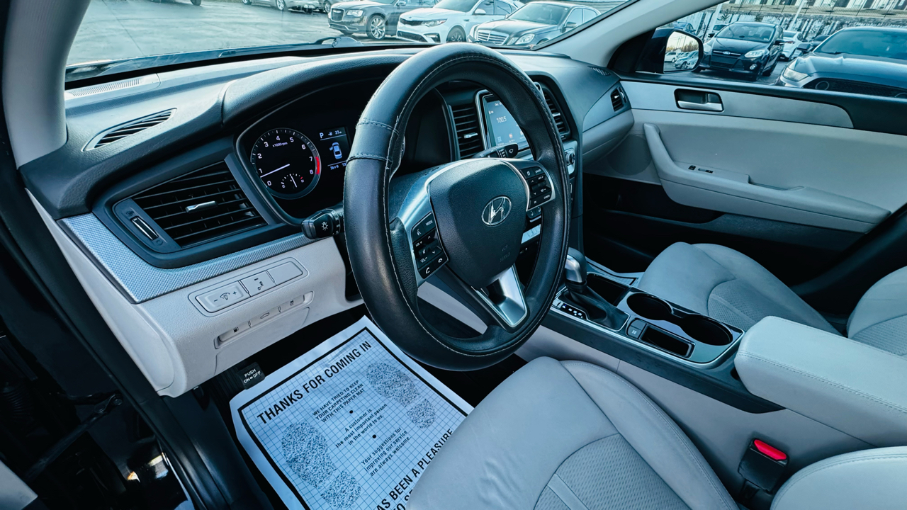 Hyundai Sonata SE 2018