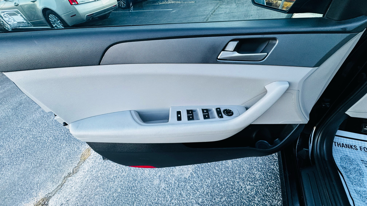 Hyundai Sonata SE 2018