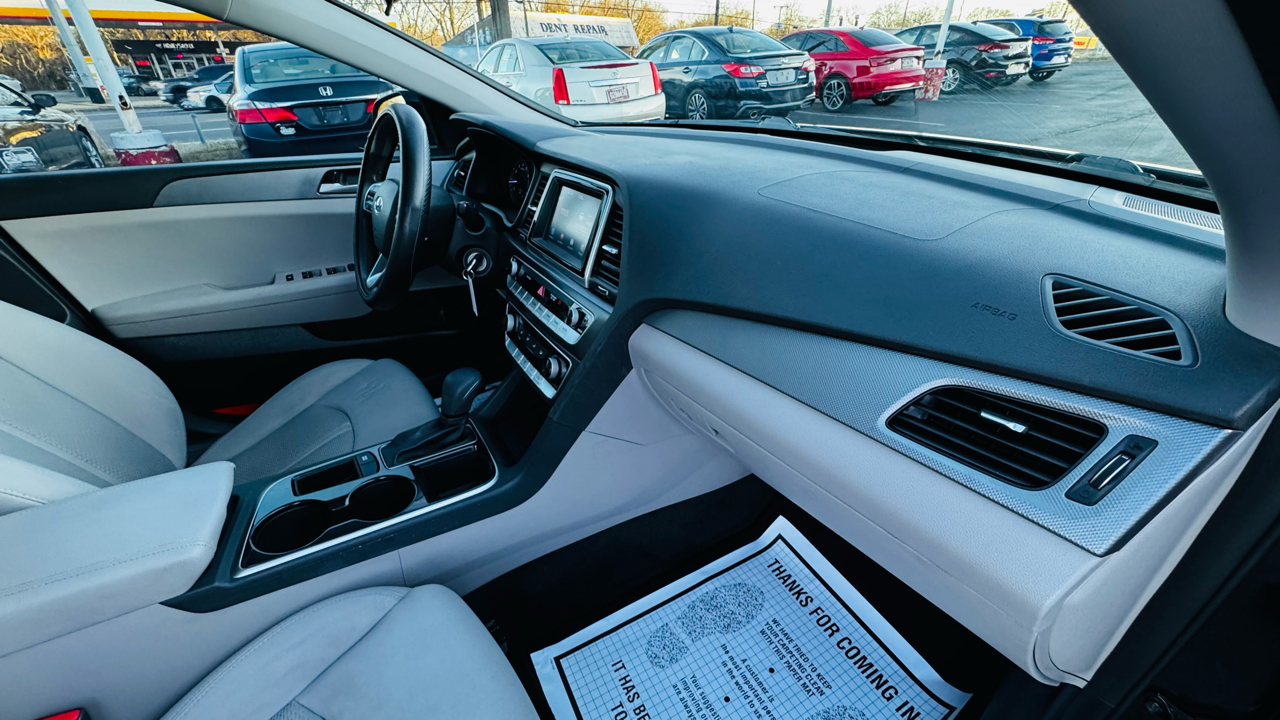 Hyundai Sonata SE 2018