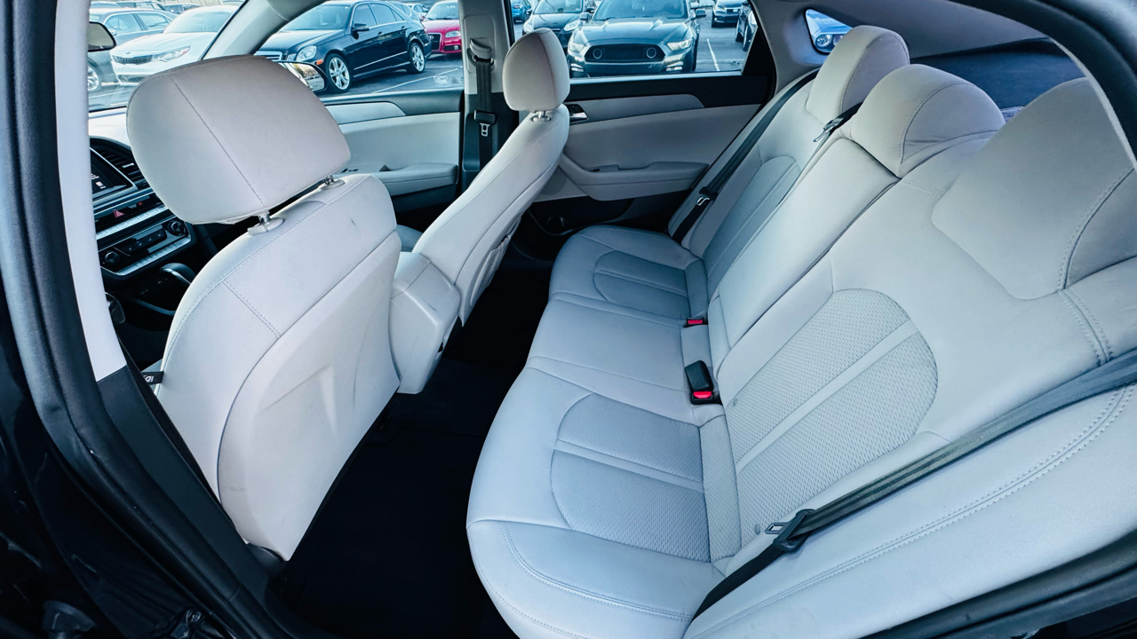 Hyundai Sonata SE 2018