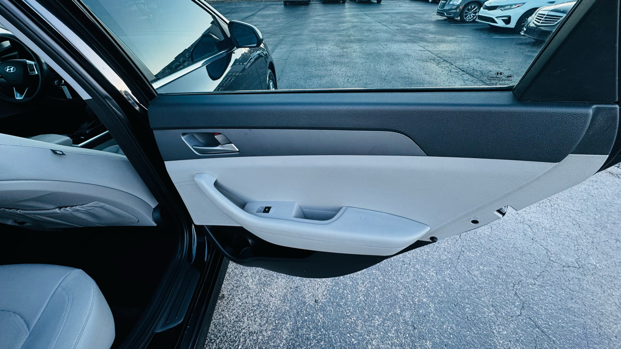 Hyundai Sonata SE 2018