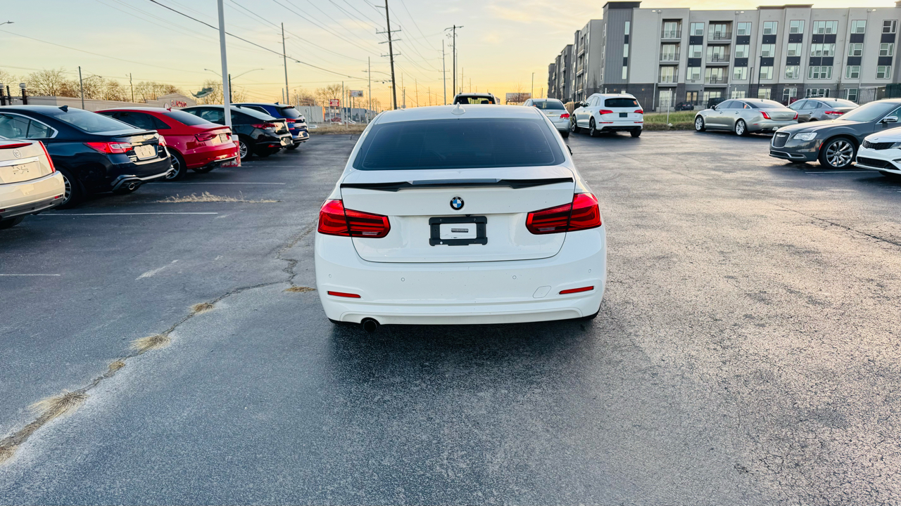 BMW 3-Series 320i Sedan 2017