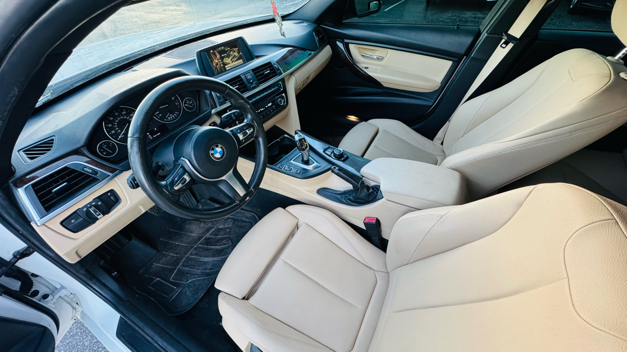 BMW 3-Series 320i Sedan 2017